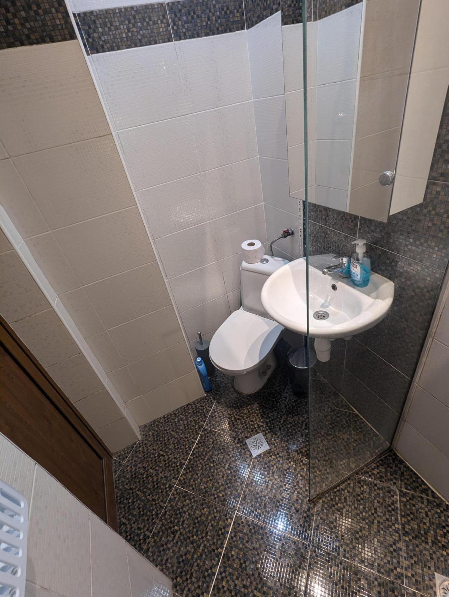 Sunny Cozy Flat In The Centre, Close To Beach, 4 Rooms, 105Sqm Varna Exteriér fotografie