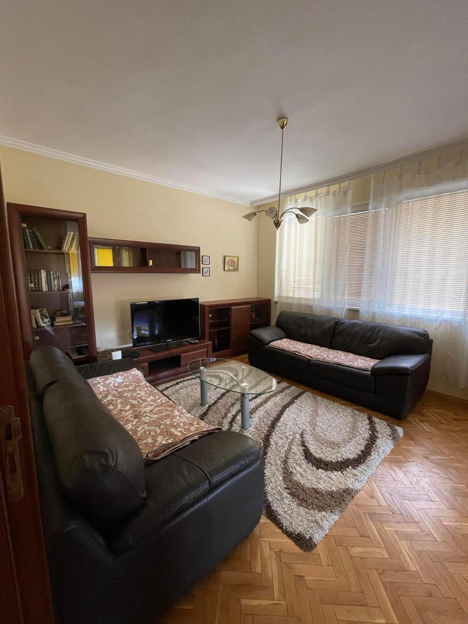 Sunny Cozy Flat In The Centre, Close To Beach, 4 Rooms, 105Sqm Varna Exteriér fotografie